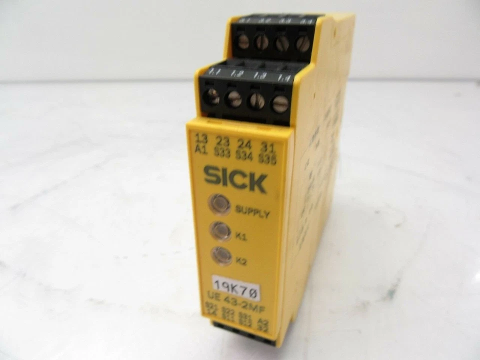SICK - sens control - safe control solutions 6024894 UE43-2MF3D2 (Used Tested) - Image 4 of 4