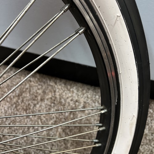 JUEGO DE RUEDAS DE 20" CON NEUMÁTICOS PARA MUSCLE BIKES PERSONALIZADAS LOWRIDER Y OTRAS - Imagen 11 de 23