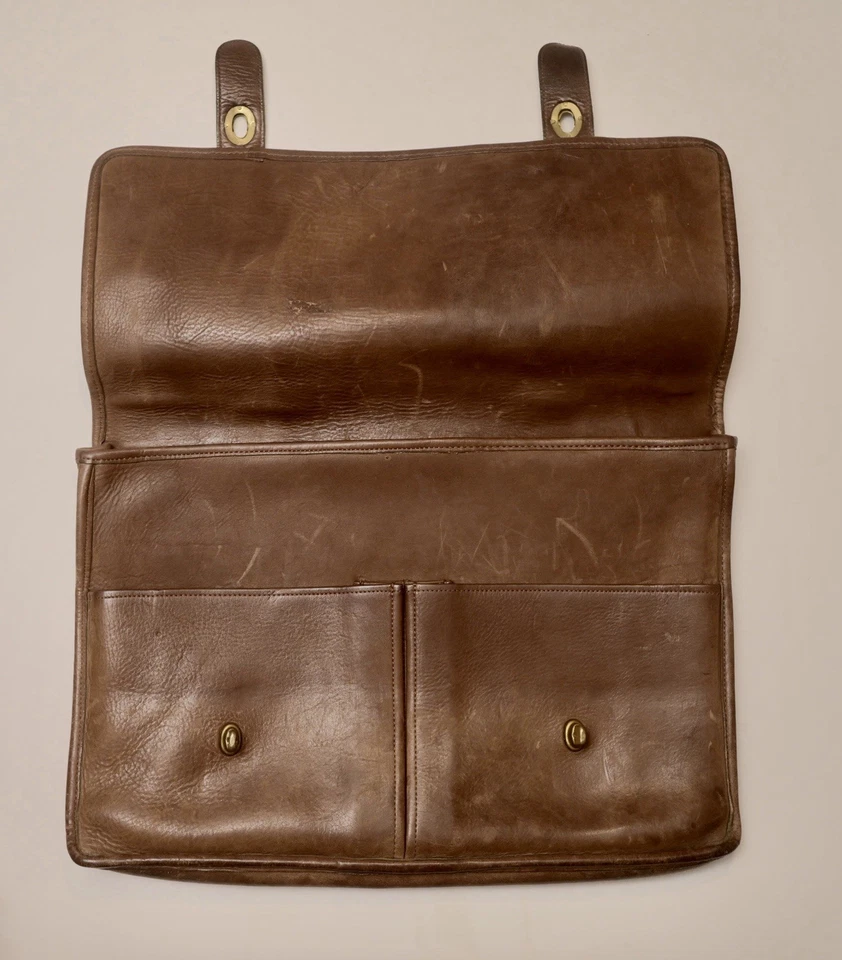 Vintage 1970s Coach Tan Leather Briefcase - Image 3 of 4