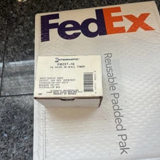 INTERMATIC KM2ST-1G Timer,Mechanical,120V,20A,Wall Switch  FEDEX        Special