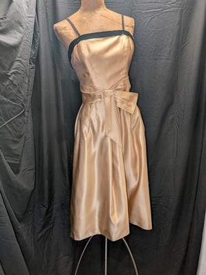 Vtg. 1950's Gold Rayon Satin Black Velvet Trim Dress Saks Fifth Avenue | eBay Vtg. 1950's Gold Rayon Satin Black Velvet Trim Dress Saks Fifth Avenue | eBay