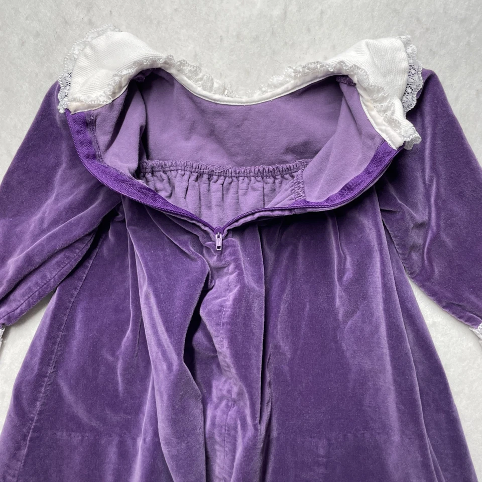 Vestido de Terciopelo Púrpura de Colección Bebé Niño Pequeño Rosa Cuello Babero Borde de Encaje Fiesta de Vacaciones Lazo Foto 3 de 4