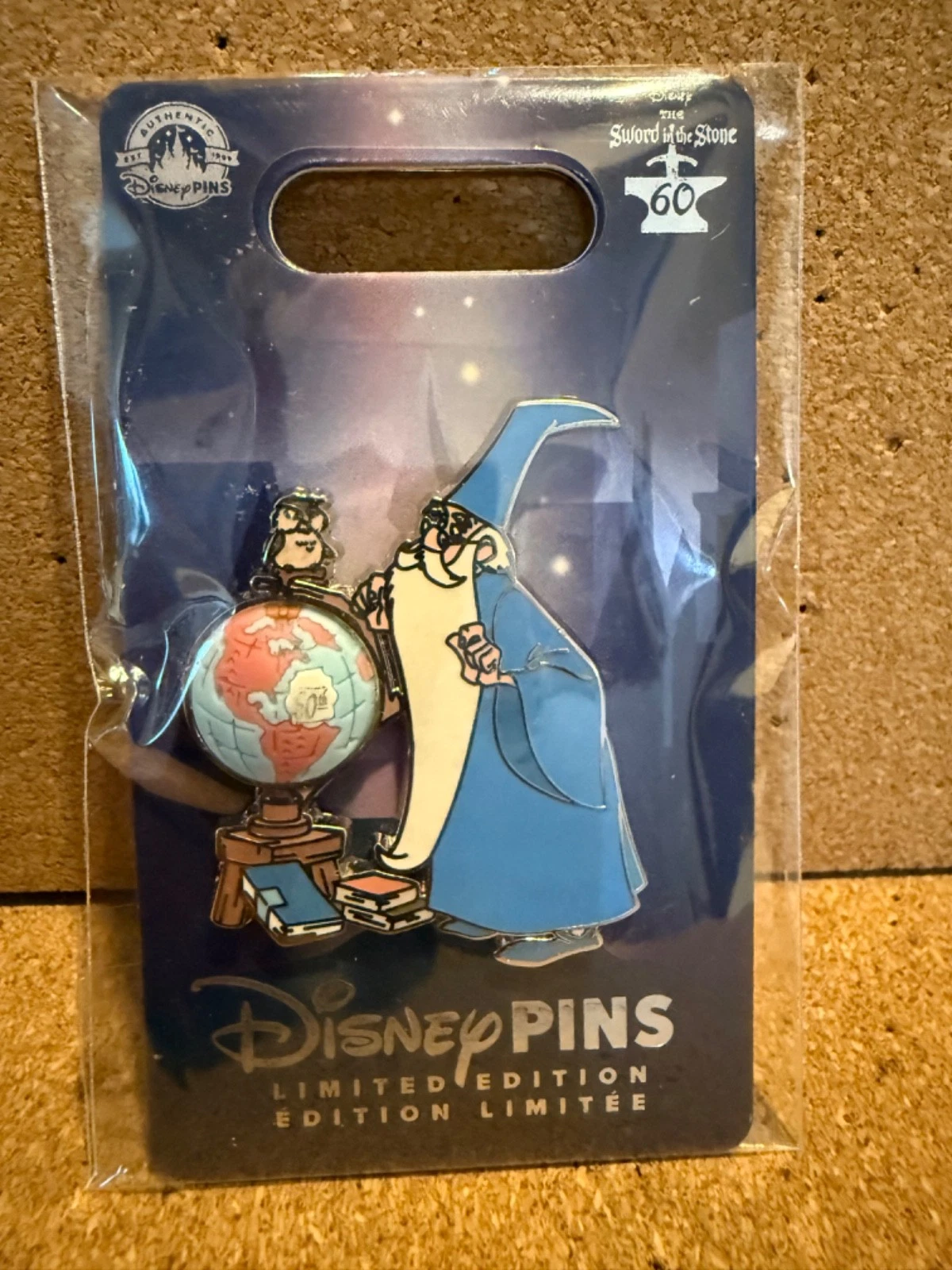 Disney Pin - Sword in the Stone 60th Anniversary LE 2000 - Merlin, Archimedes