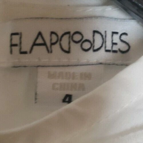 Flapdoodle 蝴蝶无袖连衣裙白色 (尺寸:4) — 第 3/3 张图片