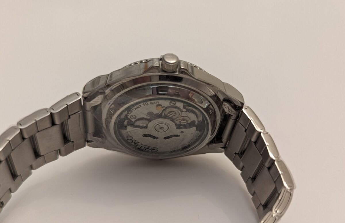 RARE Seiko 5 Sports Automatic 23 Jewels Stainless Steel RARE Seiko 5 Sports Automatic 23 Jewels Stainless Steel