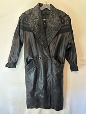 Vintage Women’s 90s Wilsons Leather Long Trench Coat Sz Pxs Black Embossed Suede