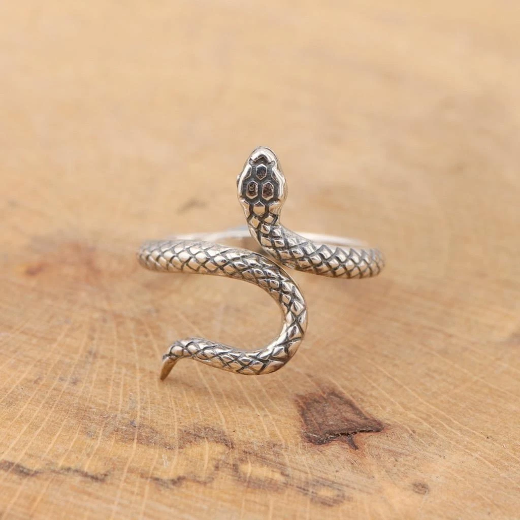 Diamondback Snake Ring – Linneys Jewellery