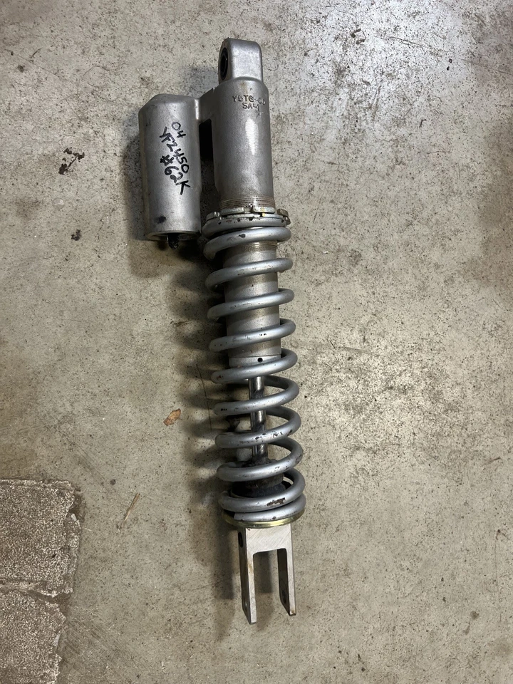 Yamaha yfz450 yfz 450 2004 suspensión amortiguador trasero 2005 2006 2007 08 Foto 2 de 2