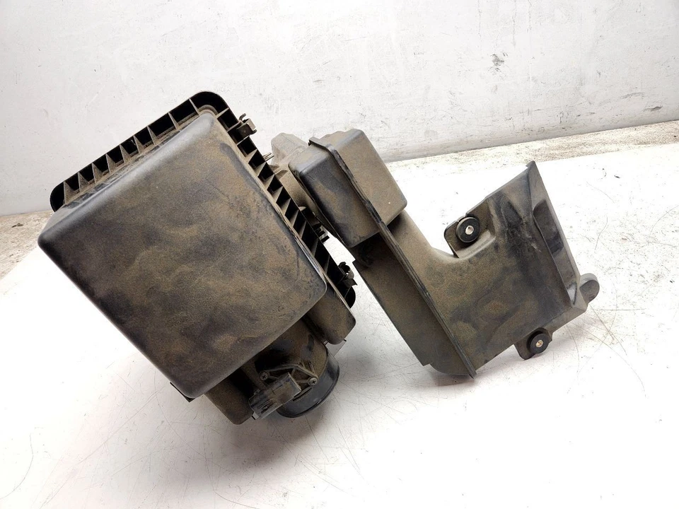 Filtro de aire Mazda6 2014-2018 MAZDA3 2014-2021 2,5 L 4 cilindros OEM PY1A133AY Foto 2 de 4