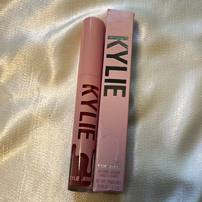 Kylie Jenner Lip Shine Lacquer Shine Shade 90'S BBY 0.09 oz / 2.7 g
