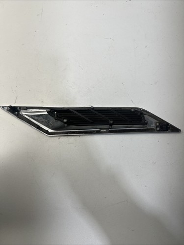 11-14 Cadillac CTS Chrome LH driver left Fender Vent Cowl Emblem OEM - Bild 7 von 10