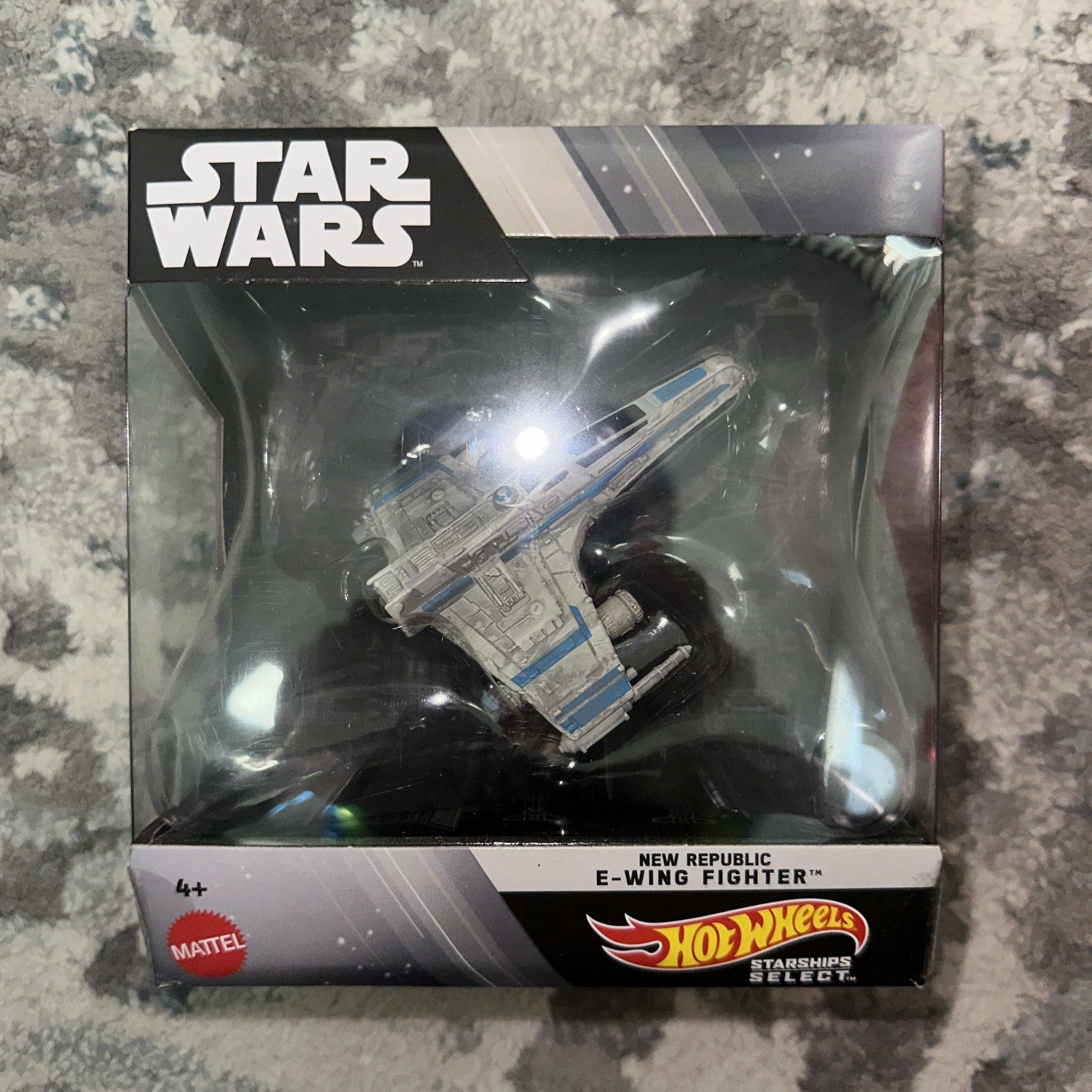 Hot Wheels Star Wars Starships Select E-Wing New Republic Fighter Vehicle HTJ92