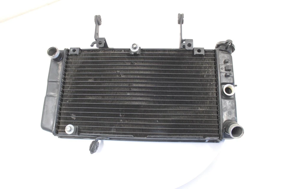 2009 SUZUKI VSTROM 1000 OEM ENGINE RADIATOR MOTOR COOLER COOLING RADIATER - Image 2 of 4
