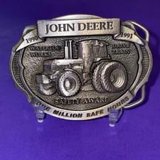 John Deere Tractor Waterloo Works Drive Train Safety Award Belt Buckle