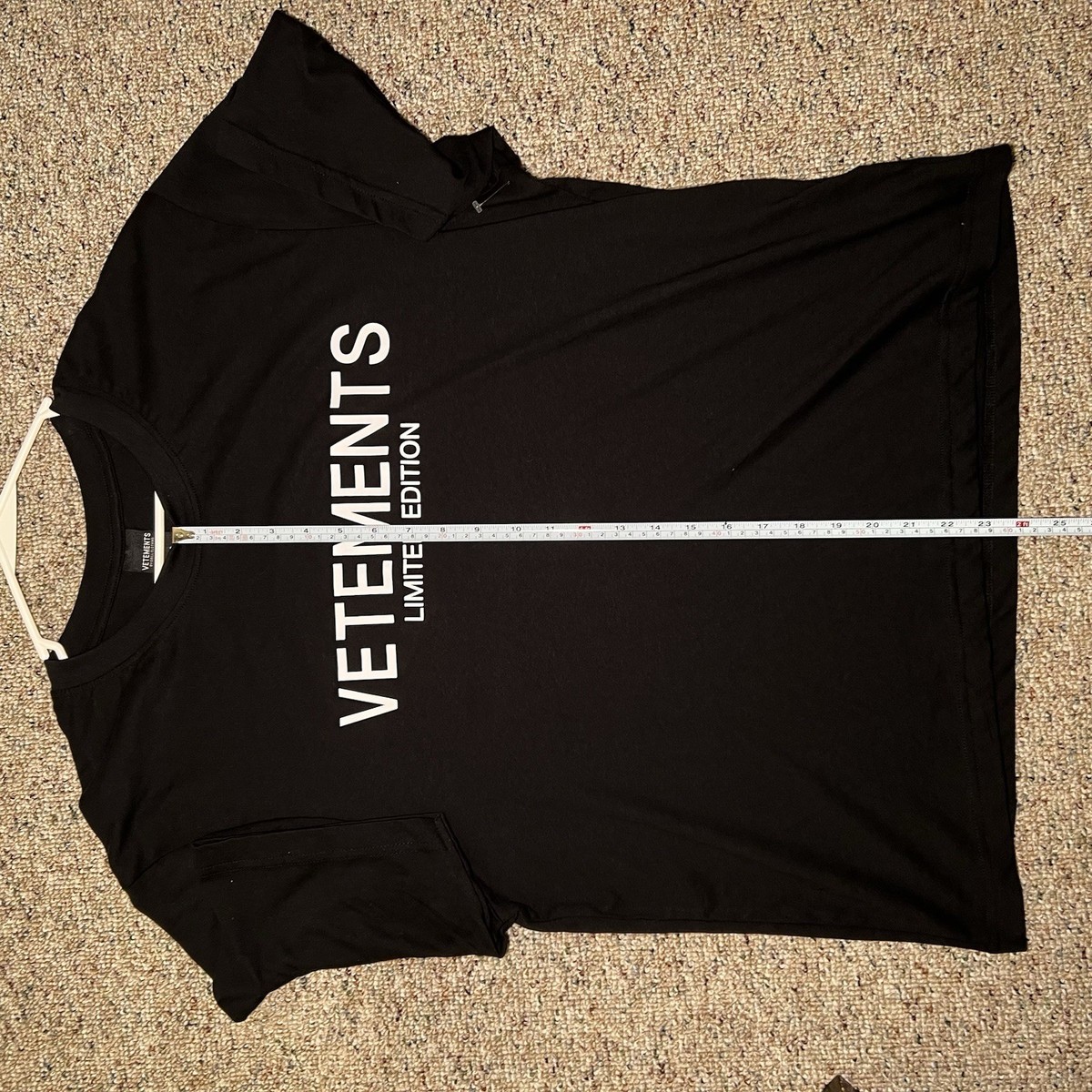 Vetements Men's BLACK T-Shirt Size L LIMITED EDITION By Drill