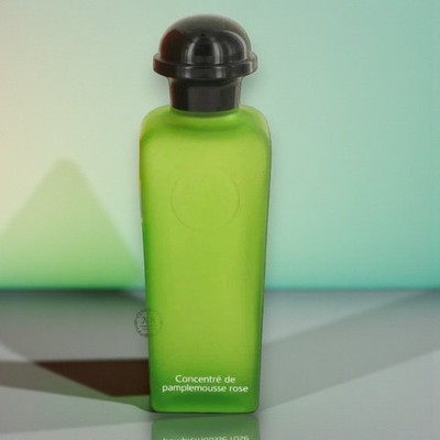 Hermes Concentre De Pamplemousse Rose Eau Toilette Spray  3.3 Oz NEW  unbox