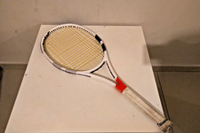 BABOLAT PURE Strike VS Tour 98 320 gr 4 1/4 16x20 grieta