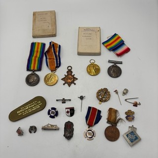 WWI British Medals & Badges Mixed Lot J and G Thomson