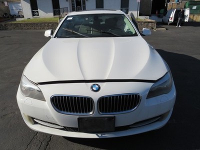 2011-2016 BMW 528I Low Note Horn OEM 61337279782