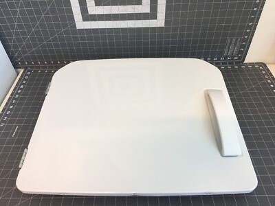 GE Dryer Door Assembly P# WE10M151
