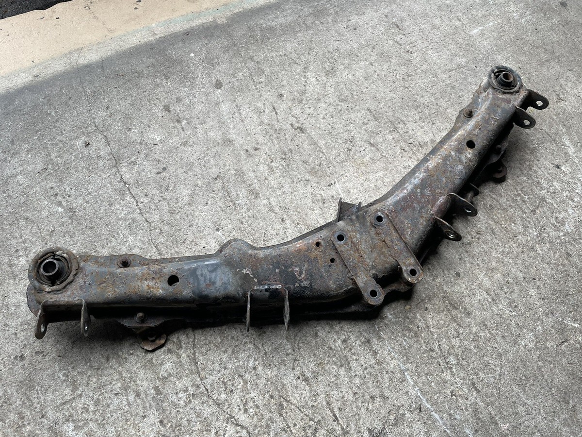 1979 Nissan Datsun 280zx Rear Differential Cradle Sub Frame