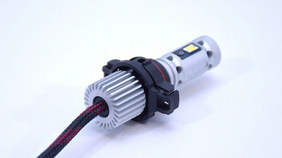 Putco 770H16-360 Nitro 360 Fog Light Bulb - H16 / 5202 Foto 3 de 3