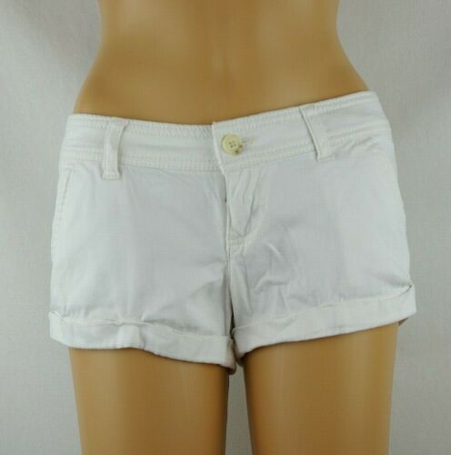 Hollister Solid White Cuffed Flat Front Cotton Blend Short Shorts Women's 0 24W