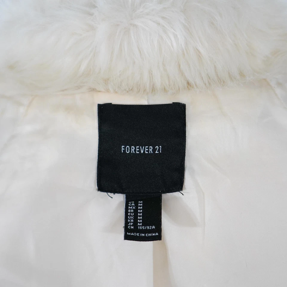 Forever 21 Cream Faux Fur Jacket M Hook Front Soft Plush Coat 27” Length Lined - Image 3 of 4