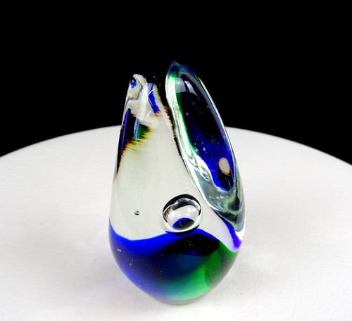 STUDIO ART GLASS CENTER CONTROLLED BUBBLE HOVERING OVER FIELD 5" EGG PAPERWEIGHT