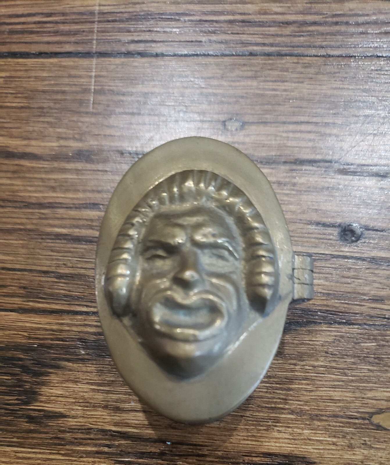 Antique 3D Face Grotesque Oval Brass Flip Top Snuff Box INSTITUTO