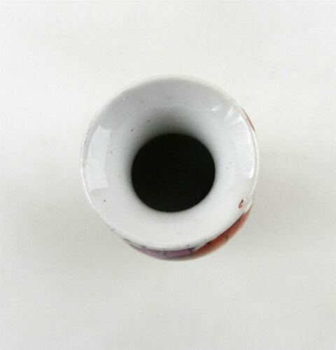 VTG Bone China Bud Vase 4" Urn Style Gold Accents Multicolor Flowers Glazed DC - Picture 6 of 10