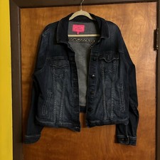 Torrid X Betsey Johnson Denim Trucker Jacket Dark Wash Skull Jean Jacket Size 2x