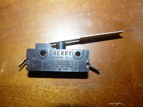 Cherry Electric E14 Switch, New Old Stock, Tested Good E14-37HA - GE WB24X5157 - Picture 2 of 4