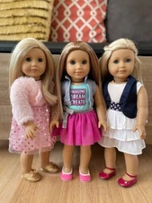 2 American Girl Dolls #22 & #27 in Beautiful Outfits Blonde Hair Blue Eyes EUC