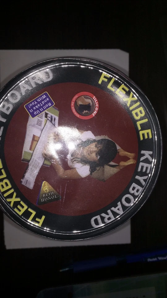 Portable USB 2.0 Flexible Silicone Foldable Keyboard - Pink - Image 2 of 3