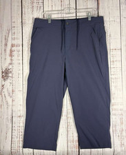 Columbia Women  s Pants Size 14 23L Blue Navy Omni-Shade Outdoor Hiking Casual