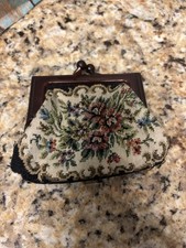 Vintage tapestry coin purse with kiss lock floral flowers