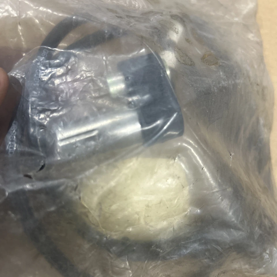 Sensor ABS ORIGINAL GM Saab 9000 DELANTERO DERECHO 8963613 EMBALAJE ORIGINAL Foto 3 de 3