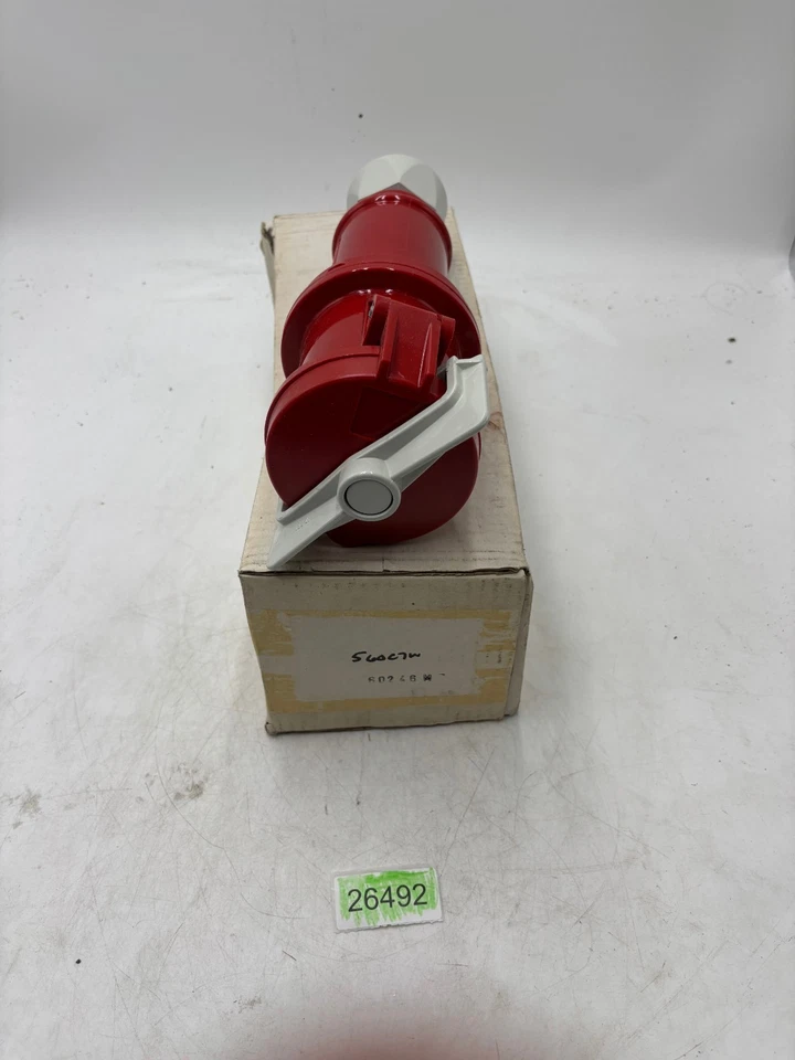 Pino e manga Arrow Hart AH560C7W 60A 277/480V 3PH 4P5W WT vermelho - Imagem 2 de 3