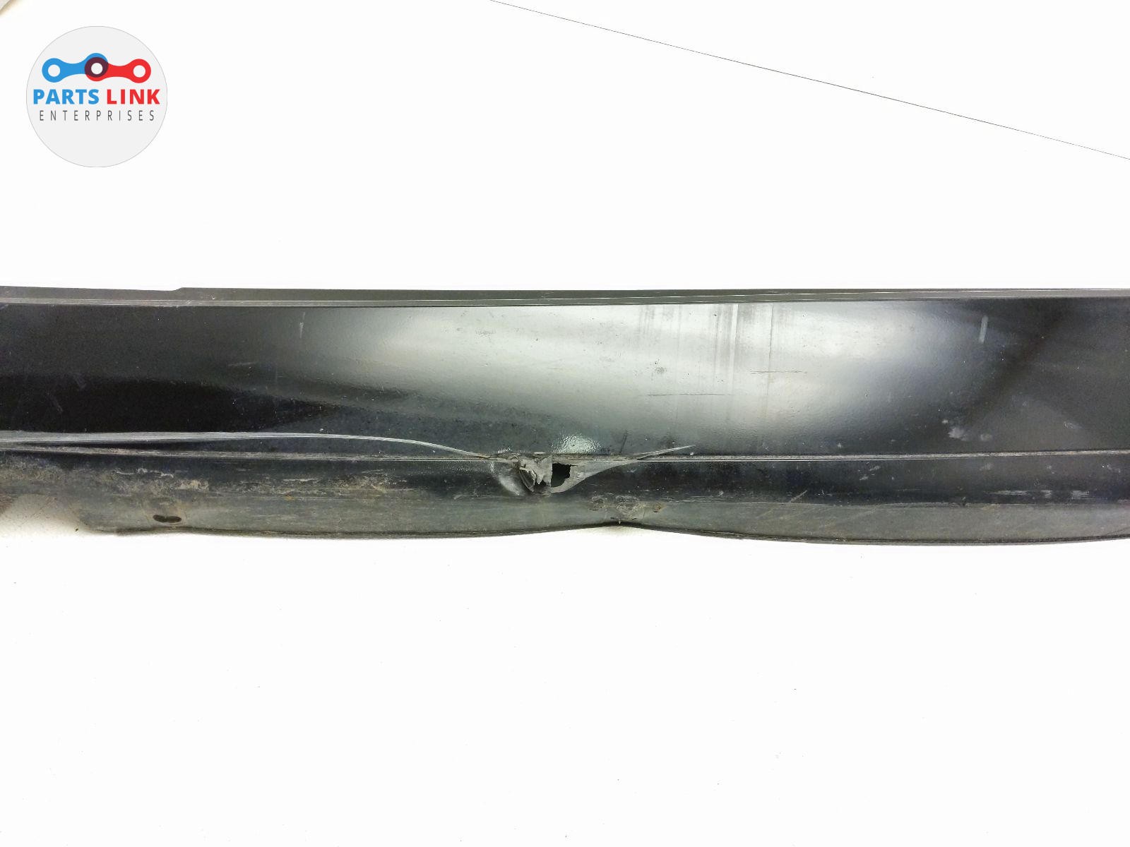 2007-10 MASERATI GranTurismo LEFT ROCKER PANEL DRIVER SIDE SKIRT TRIM COVER M145