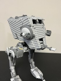 LEGO Star Wars: 10174 UCS Imperial AT-ST Ultimate Collector's Series