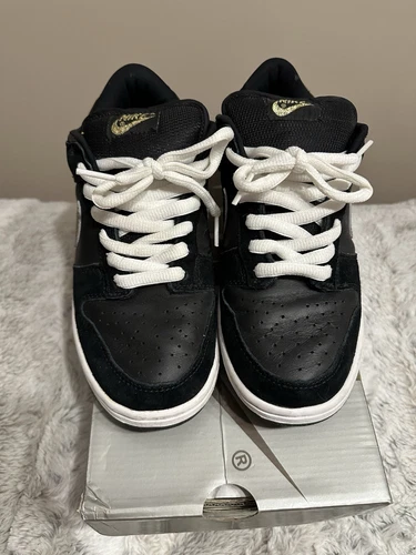 Nike SB Dunk Low “Takashi” OG 2003 Silver Box