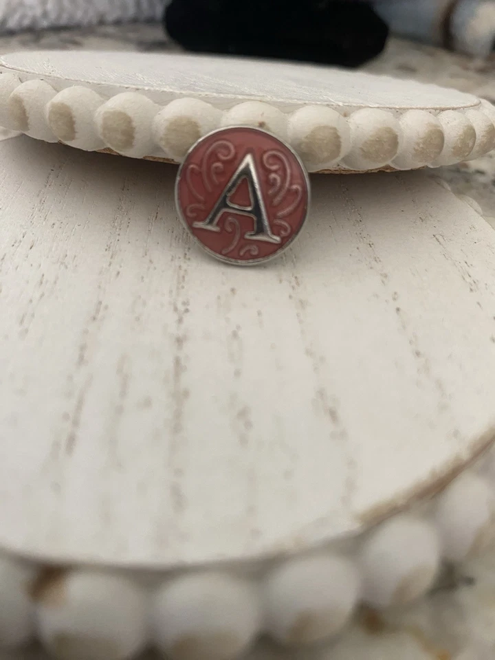 Collar de plata inicial A dije joyería intercambiable se adapta a botón a presión de jengibre Foto 2 de 4