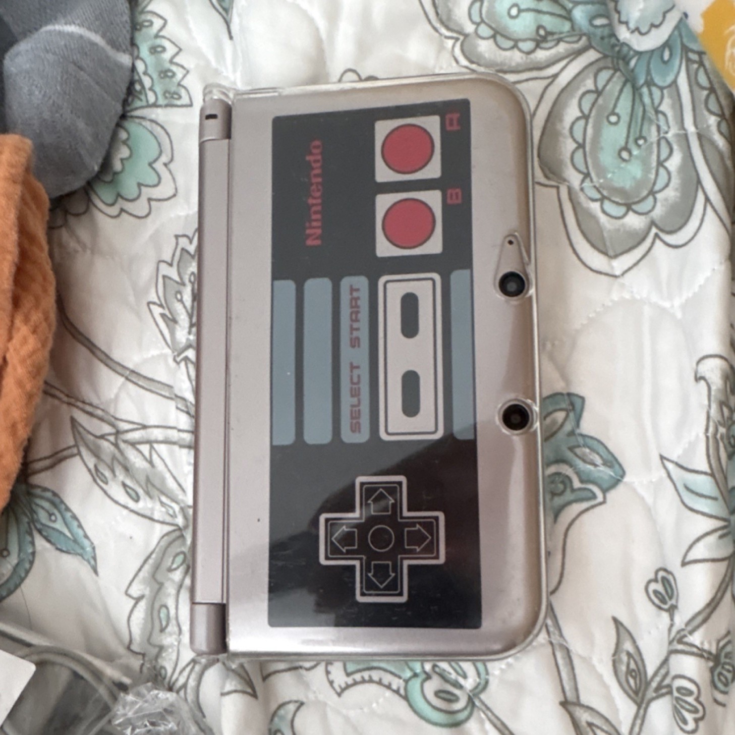 Nintendo 3DS XL NES Edition Handheld System NES Controller Design