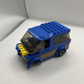 LEGO 60117 - Town: City: Recreation - Van & Caravan - 2016 Partial Build