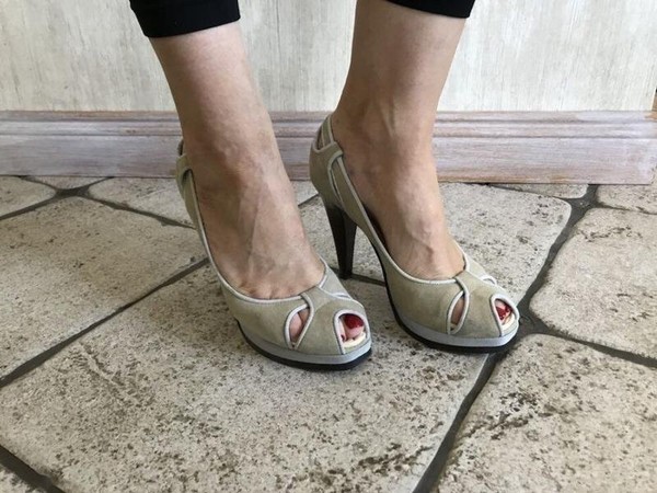 Women Heels Peach 36