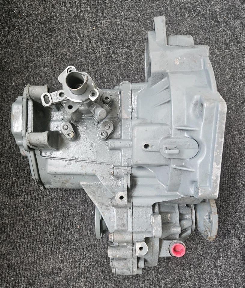 VW Volkswagen Passat 1990-1993 / Corado 1990-1992 transmisión manual 5 velocidades  Foto 4 de 4