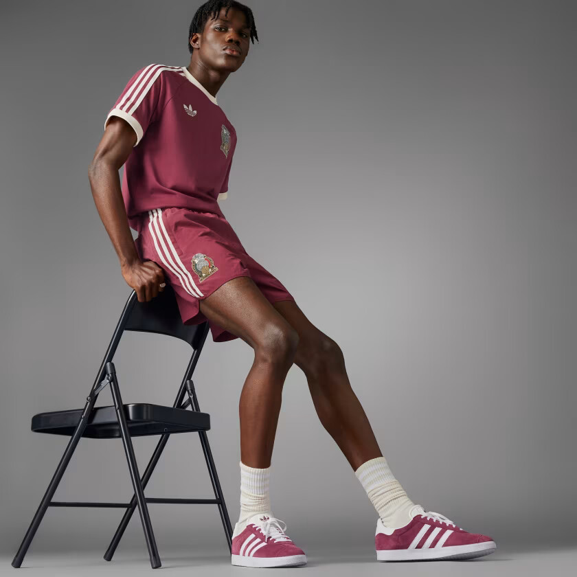 adidas Originals Men's Adicolor Mexico 3-Stripes Sprinter Tee