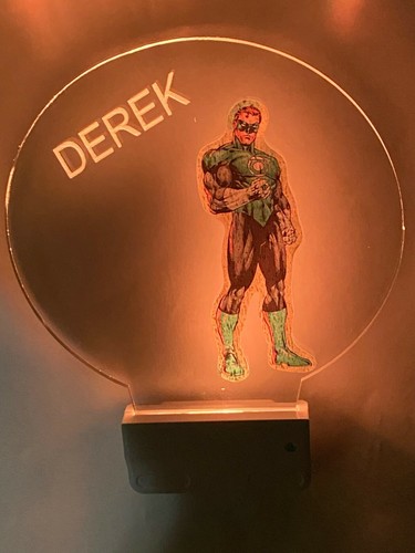 Sensor LED personalizado enchufe luz nocturna Green Lantern Superheroes atardecer amanecer - Imagen 11 de 12
