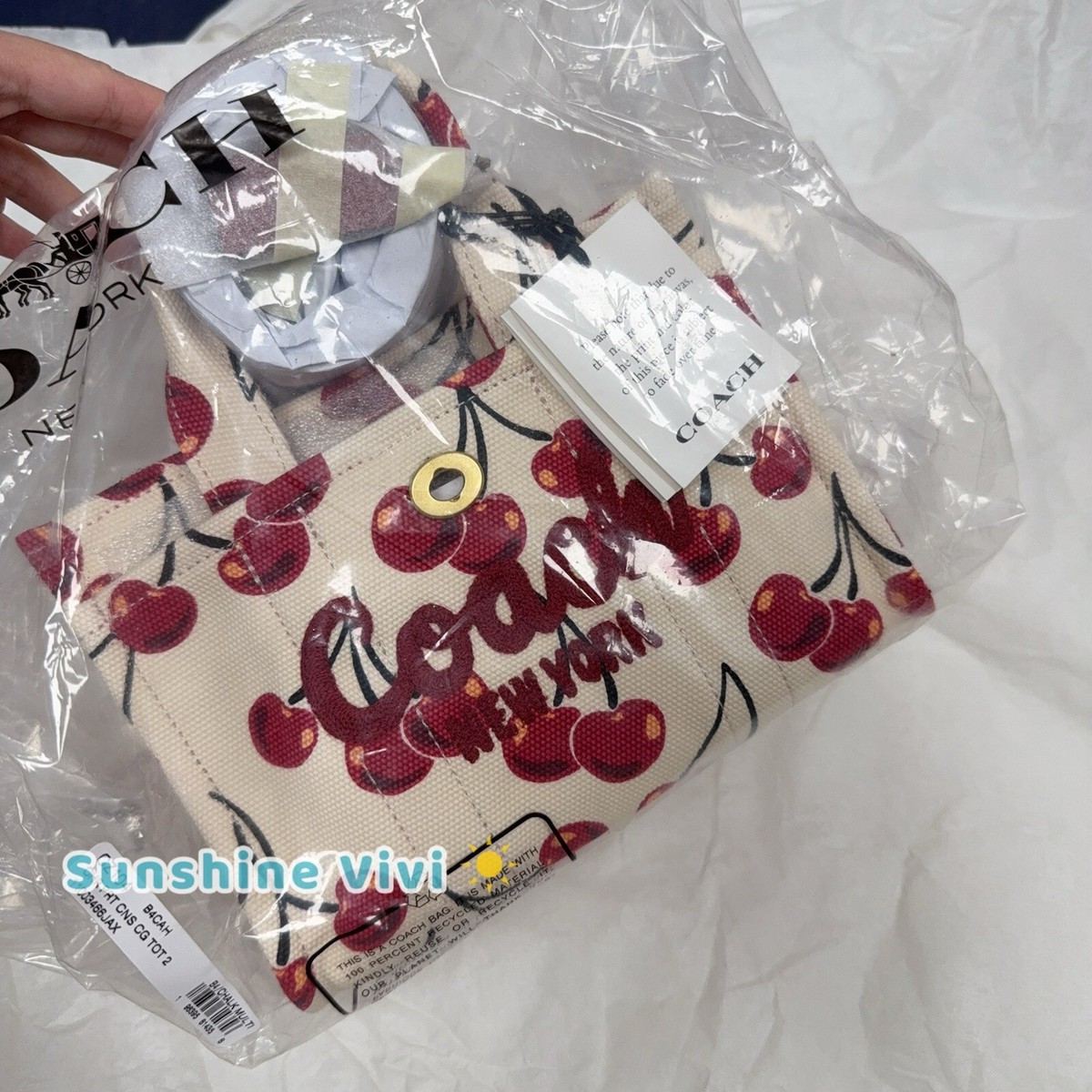 NWT COACH Cargo Tote Bag Handbag 20 with Cherry Print CZ104 Canvas